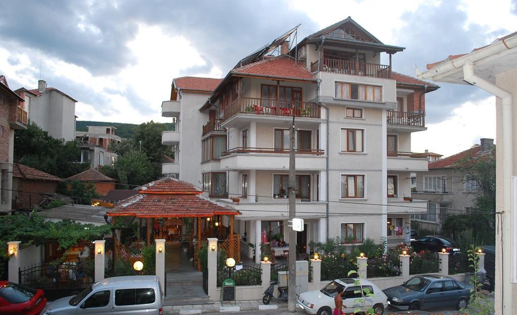 אובזור Guest House Lazur מראה חיצוני תמונה